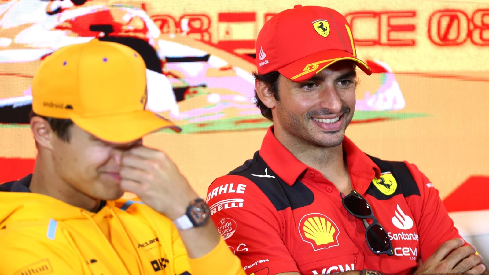 carlos-sainz-lando-norris_97