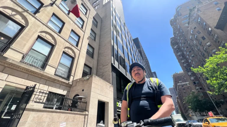 33CC6441-0166-439B-BC40-C29DF7A8CA4B