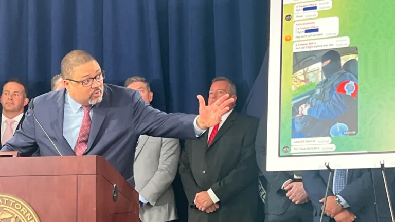 9035D4B3-518F-4283-948C-217CFA544689