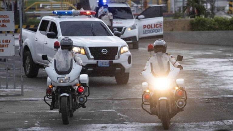 crisis-en-haiti-primer-ministro-llega-al-pais-para-asumir-el-cargo-focus-0-0-896-504