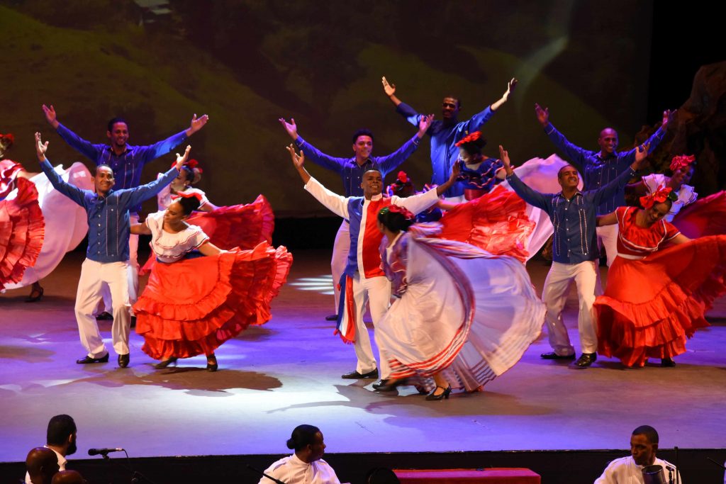 grupo-folclorico-06022019-ministerio-de-cultura-1024x683