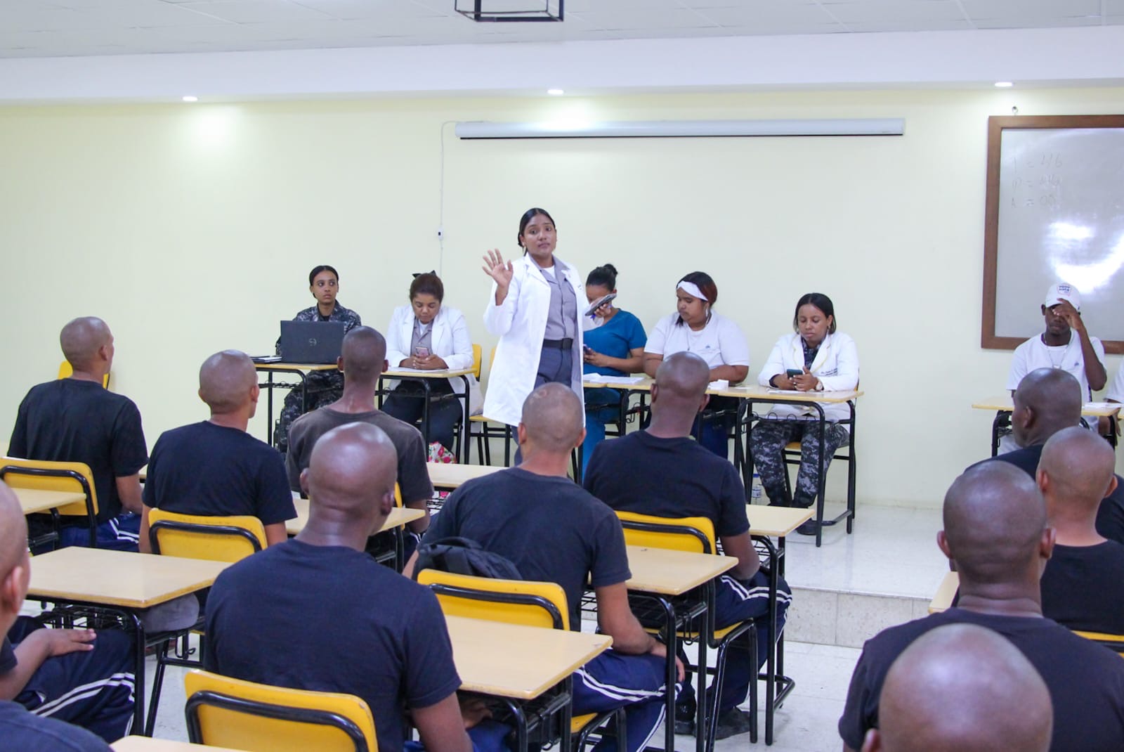 20ff9fef-e204-4517-b291-d36b0baaab93