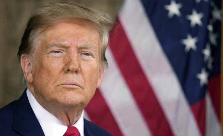 Donald-J.-Trump-1140x694