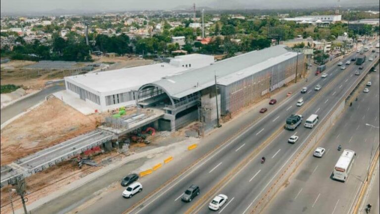 trabajos-en-la-linea-2-del-metro-044-e9572d50-focus-0-0-895-573-69502f40-focus-0-0-896-504