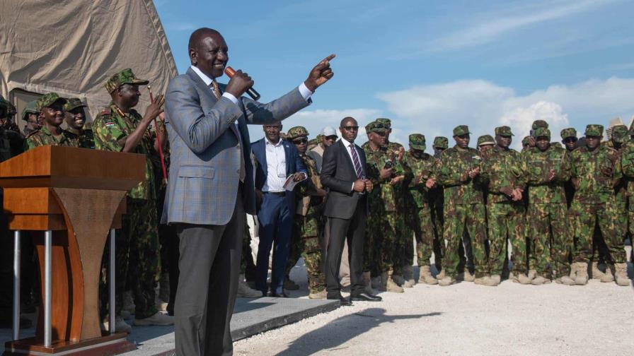 william-ruto-anuncia-envio-de-otros-600-soldados-a-haiti-focus-min0.32-0.64-896-504