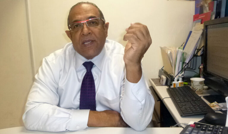 Vargas aplaude aumento