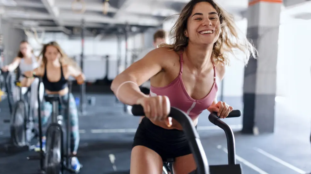 la-tasa-metabolica-basal-junto-con-nuestro-nivel-de-ejercicio-fisico-es-fundamental-para-stimar-el-numero-de-calorias-que-debemos-ingerir