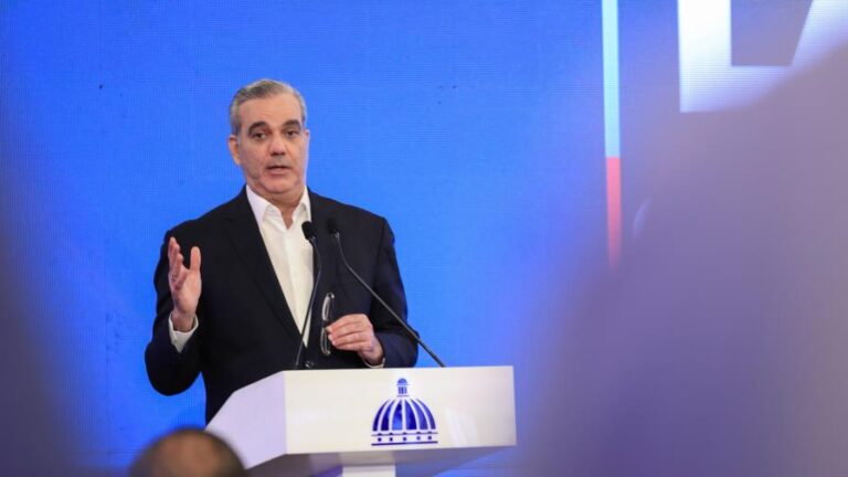 luis-abinader-resalta-la-vision-positiva-de-la-administracion-trump--focus-min0.39-0.41-896-504