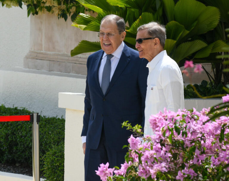 681237fbd2750.r_d.1277-643