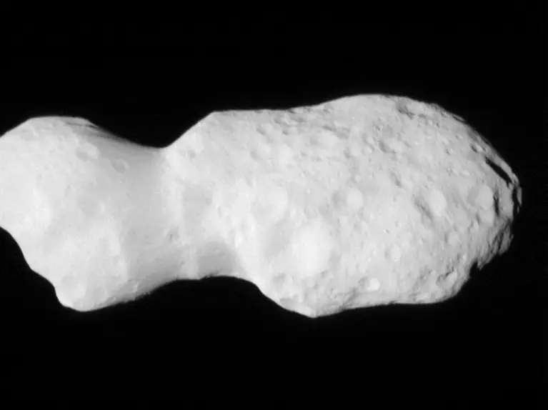 FOTOS_DE_ASTEROIDE_96140