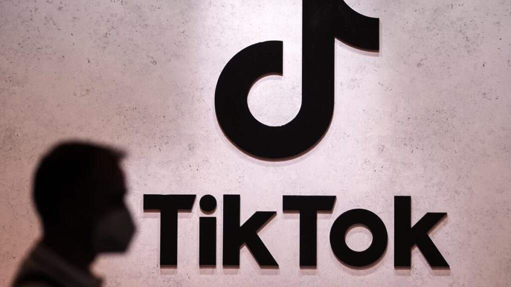 ALBANIA-TIKTOK