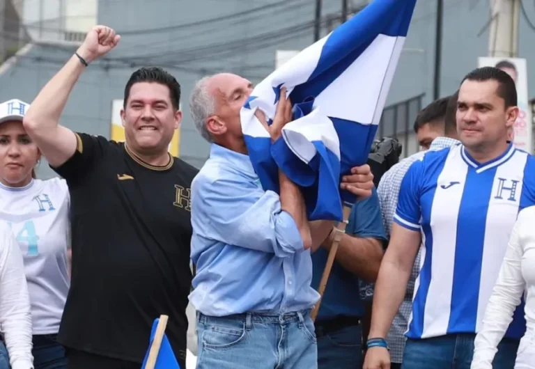 RZDS4WPAQVHENM42KA6C67UXQY-850x587