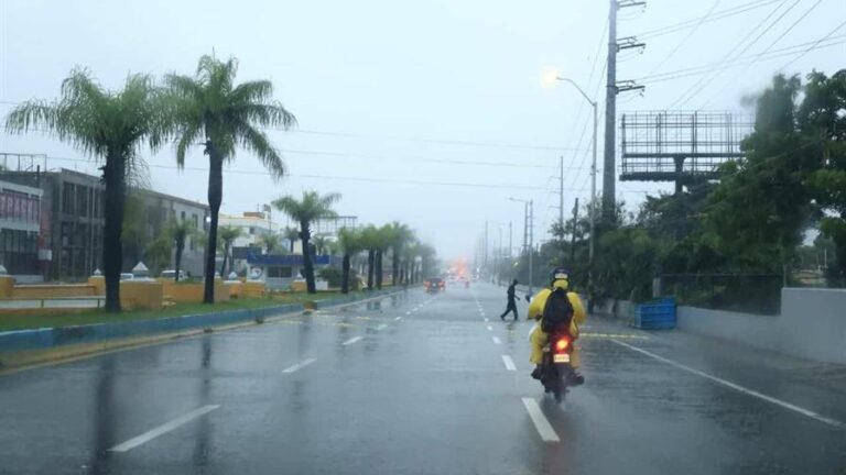 labores-publicas-y-privadas-suspendidas-este-viernes-por-melissa-e7652a51-focus-0-0-896-504