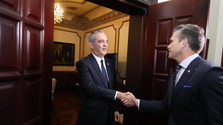 whatsapp-image-2025-11-26-at-31524-pm-60f79214-focus-min0.06-0.4-896-504