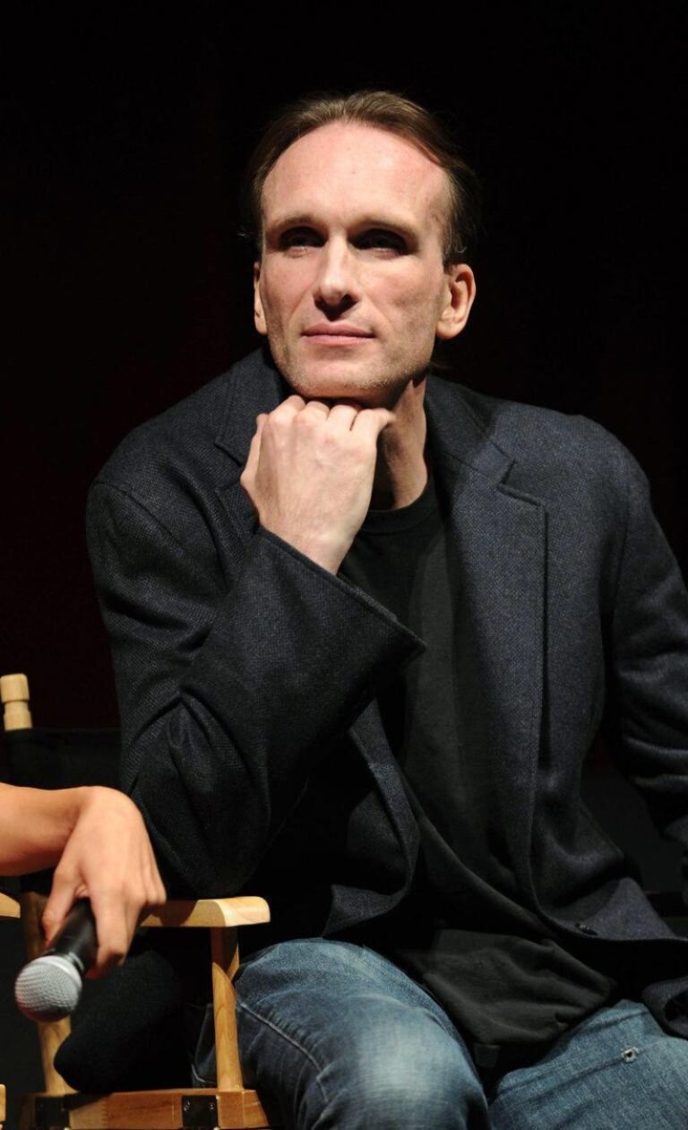 693d75a363887.r_d.251-281