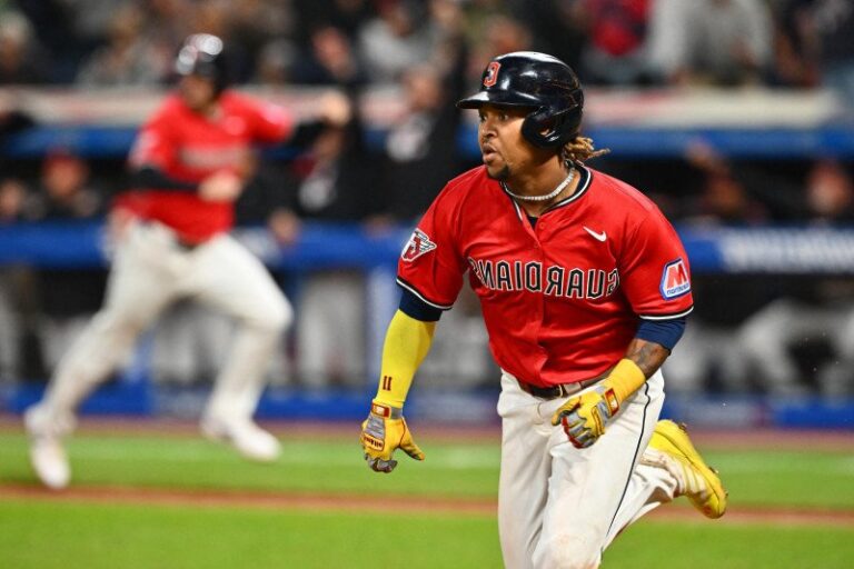 68d4abf11c3a5.r_d.1372-787