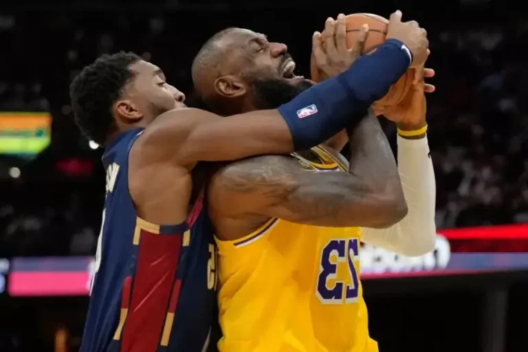 697b4cbbd963f.r_d.467-203