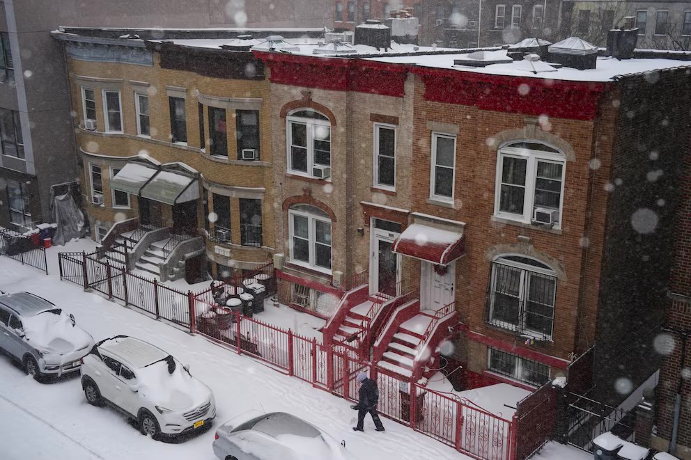 MCC2KXTUVRERPD6RNLOG56ZRTI