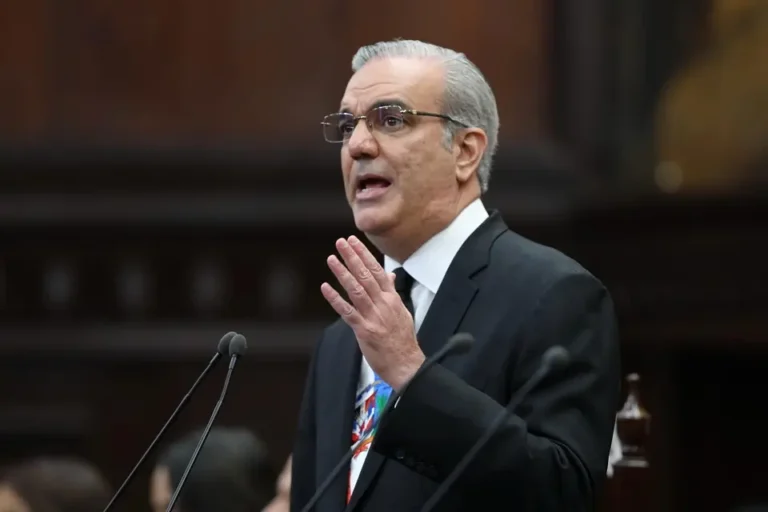 Presidente-Luis-Abinader-en-quinta-rendicion-de-cuentas-destaca-logros-de-Superate