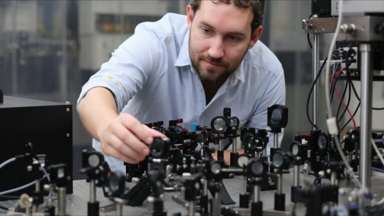 Whisk_0bed59c38a7546e9bef44a79c04f4bccdr