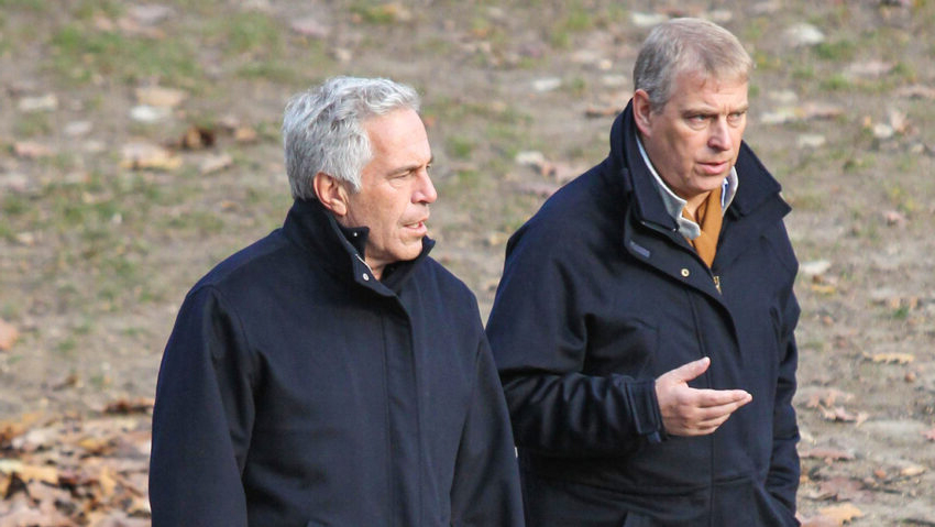 Revelan-nueva-informacion-sobre-los-vinculos-del-exprincipe-Andres-con-Epstein-850x479