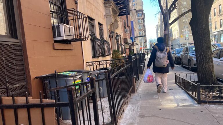 D6EB897B-596D-4750-A906-F519ADB90A3D