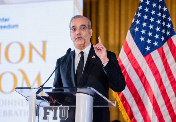 Abinader-e-Miami-900x599