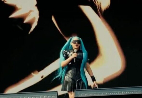 KINtyujn