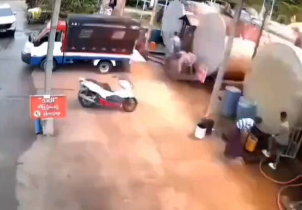muestra-masiva-explosion-mortal-en-un-almacen-de-combustible