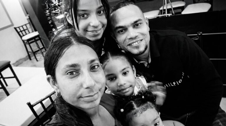 Black_and_white_photo._20260922121301