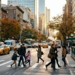 Pedestrians_crossing_Manhattan_a…_20261026130308